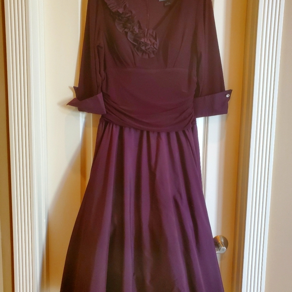 Tea-length dress